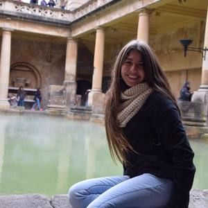 Meet your Posher, Isabel